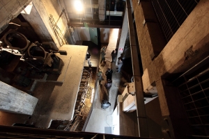 08